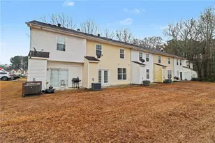 6109 Camden Forrest Dr, Riverdale, GA 30296 - Photo 32