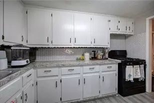 2023 Fate Conn Rd, Canton, GA 30114 - Photo 10