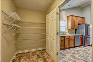 412 Mockingbird Dr, Loganville, GA 30052 - Photo 12