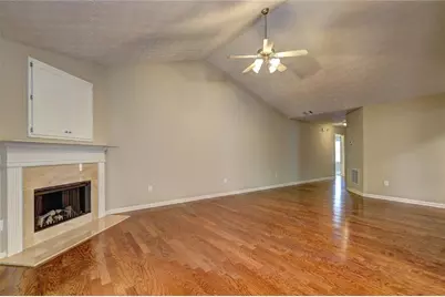 412 Mockingbird Drive, Loganville, GA 30052 - Photo 4