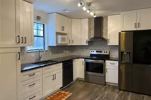 128 Woodberry Ct, Woodstock, GA 30188 - Photo 1