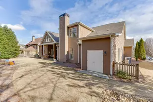 2908 Perimeter Cir, Buford, GA 30519 - Photo 50