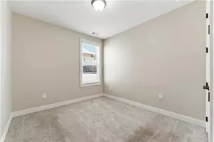 321 Cottonwood Cir, Peachtree City, GA 30269 - Photo 16