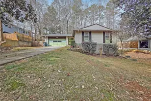 3289 Oak Dr, Lawrenceville, GA 30044 - Photo 2