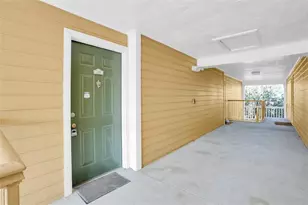 235 Bentley Pl, Tucker, GA 30084 - Photo 6