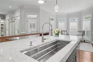 225 Farmbrooke Ct, Atlanta, GA 30350 - Photo 10