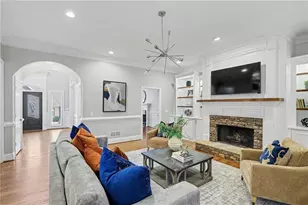 225 Farmbrooke Ct, Atlanta, GA 30350 - Photo 4