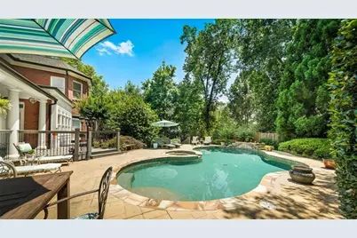 225 Farmbrooke Court, Atlanta, GA 30350 - Photo 72