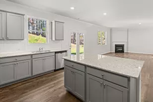 352 Belmont Dr, Cartersville, GA 30120 - Photo 4