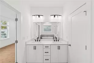 787 Auguste Ave, Scottdale, GA 30079 - Photo 14