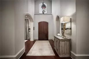 5250 London Dr, Atlanta, GA 30327 - Photo 4