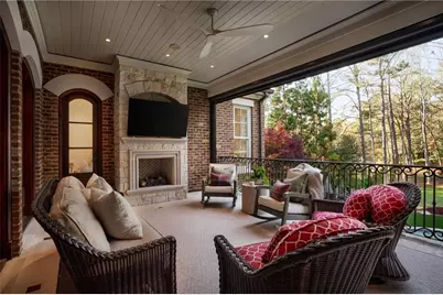 5250 London Drive, Atlanta, GA 30327 - Photo 24
