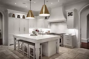 5250 London Dr, Atlanta, GA 30327 - Photo 6