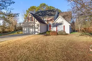 1831 Green Oak Circle, Lawrenceville, GA 30043 - Photo 2