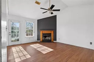 2181 Boone Pl, Snellville, GA 30078 - Photo 4