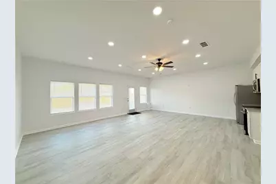 44 Dew Lake Court, Grayson, GA 30017 - Photo 8