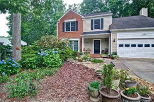 2212 McQuiston Dr SW, Marietta, GA 30064 - Photo 2