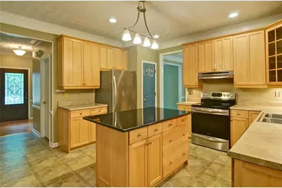 2212 McQuiston Drive SW, Marietta, GA 30064 - Photo 10