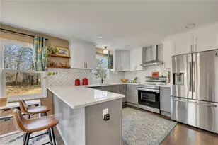 1772 Huntingford Dr, Marietta, GA 30068 - Photo 10