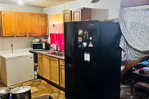 1777 Bond Dr SW, Atlanta, GA 30315 - Photo 2