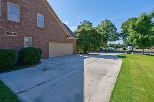 627 Heritage Post Ln, Grayson, GA 30017 - Photo 60