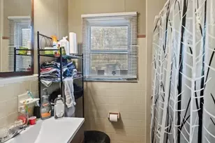 6343 Gresham St, Union City, GA 30291 - Photo 6