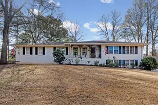 720 Chanson Dr SW, Marietta, GA 30064 - Photo 1