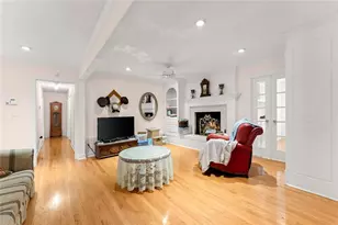 4225 Walnut Cir, Flowery Branch, GA 30542 - Photo 8