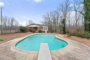 4225 Walnut Cir, Flowery Branch, GA 30542 - Photo 34