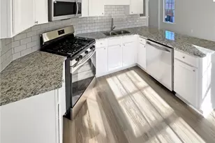 3330 Merlot Ct, Lawrenceville, GA 30044 - Photo 2