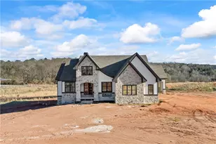 810 North Hampton, Monroe, GA 30656 - Photo 1