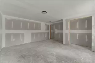 2515 Hogan Rd, Atlanta, GA 30344 - Photo 14