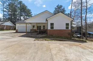 2515 Hogan Rd, Atlanta, GA 30344 - Photo 18