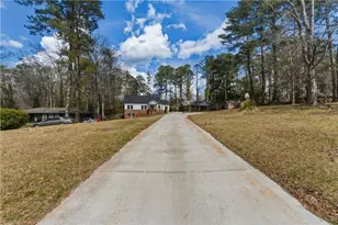 2515 Hogan Rd, Atlanta, GA 30344 - Photo 2