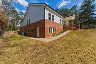 2515 Hogan Rd, Atlanta, GA 30344 - Photo 4