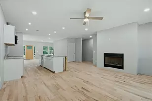 2515 Hogan Rd, Atlanta, GA 30344 - Photo 6