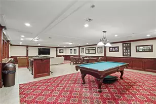 3334 Peachtree Rd NE, Atlanta, GA 30326 - Photo 20