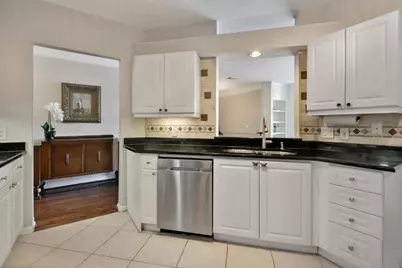 3334 Peachtree Road NE #109, Atlanta, GA 30326 - Photo 4