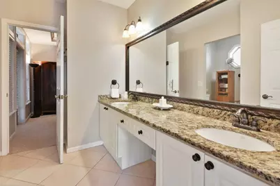 3334 Peachtree Road NE #109, Atlanta, GA 30326 - Photo 8