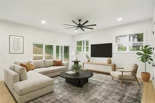 2082 Lyle Ave, College Park, GA 30337 - Photo 8