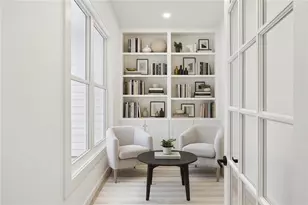 2082 Lyle Ave, College Park, GA 30337 - Photo 4