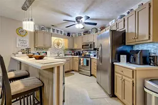 300 Ginger Creek, Clayton, GA 30525 - Photo 8