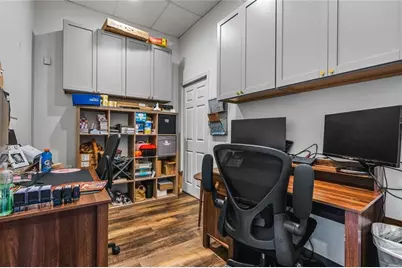 1075 Whitlock Avenue SW, Marietta, GA 30064 - Photo 8