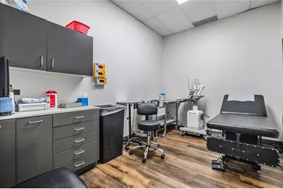 1075 Whitlock Avenue SW, Marietta, GA 30064 - Photo 12