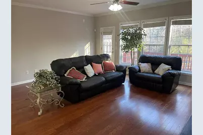 3352 Chastain Gardens Drive NW, Kennesaw, GA 30144 - Photo 4