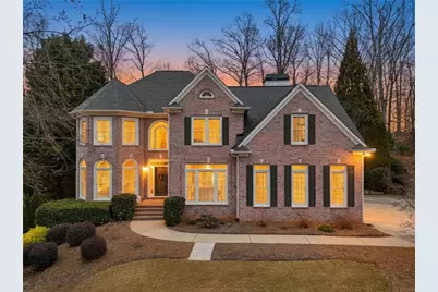 207 Cedarhurst Drive, Canton, GA 30115 - Photo 2