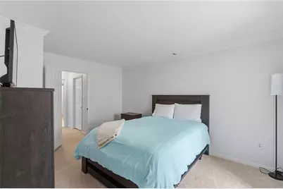 24307 Plantation Drive NE, Atlanta, GA 30324 - Photo 22