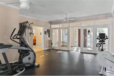 24307 Plantation Drive NE, Atlanta, GA 30324 - Photo 38