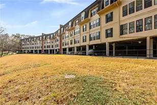 24307 Plantation Dr NE, Atlanta, GA 30324 - Photo 32