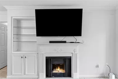 24307 Plantation Drive NE, Atlanta, GA 30324 - Photo 18